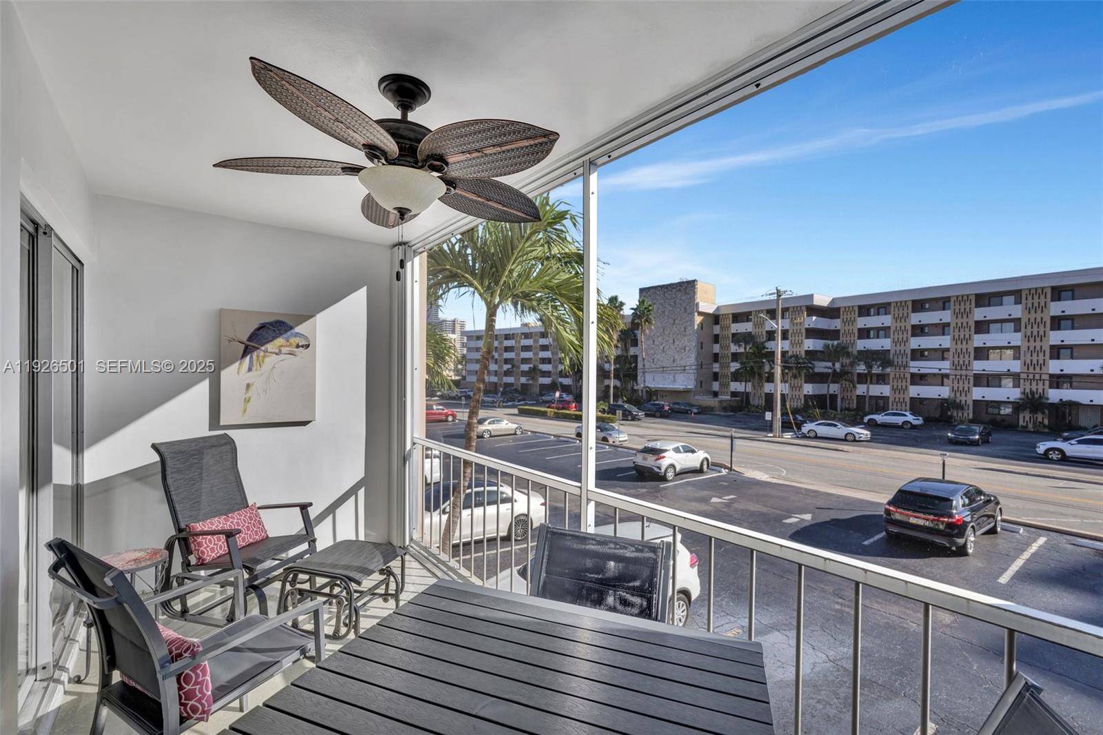 PARADISE HARBOUR APTS CO- - Residential