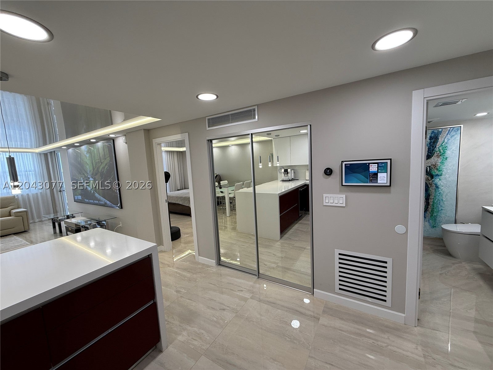 1849 S Ocean Dr PH5