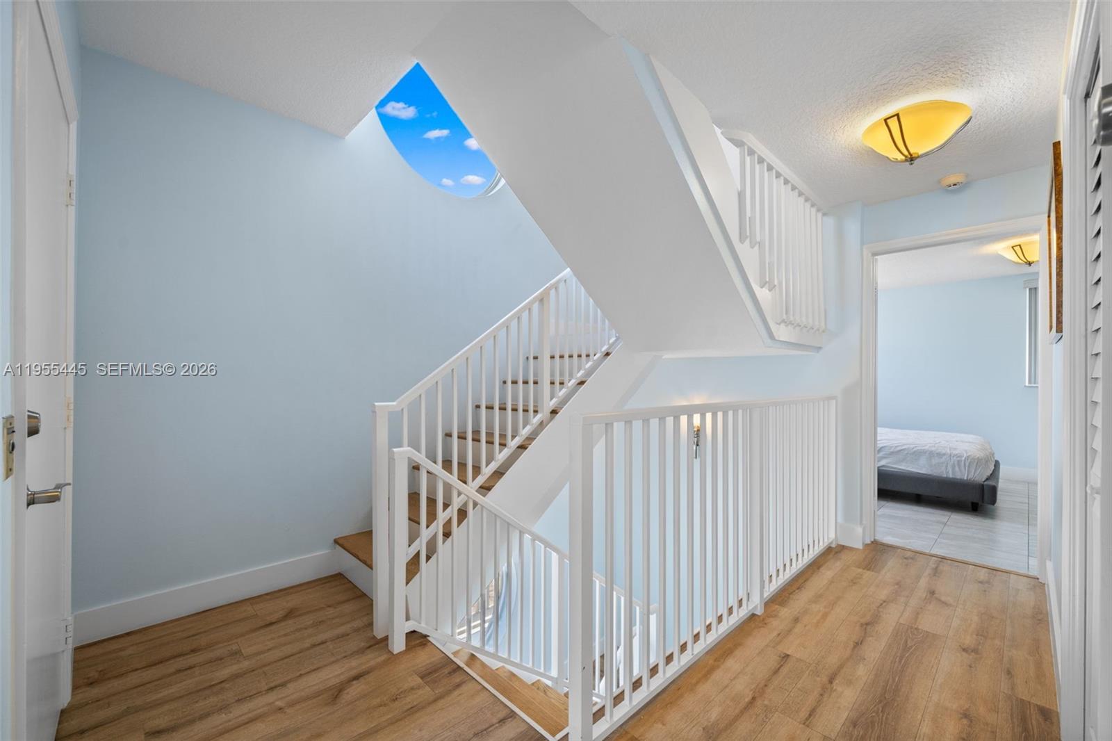 HOLLYWOOD BEACH - Residential