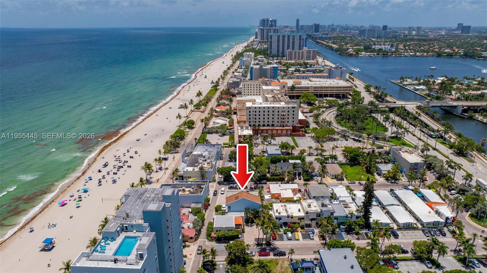 HOLLYWOOD BEACH - Residential