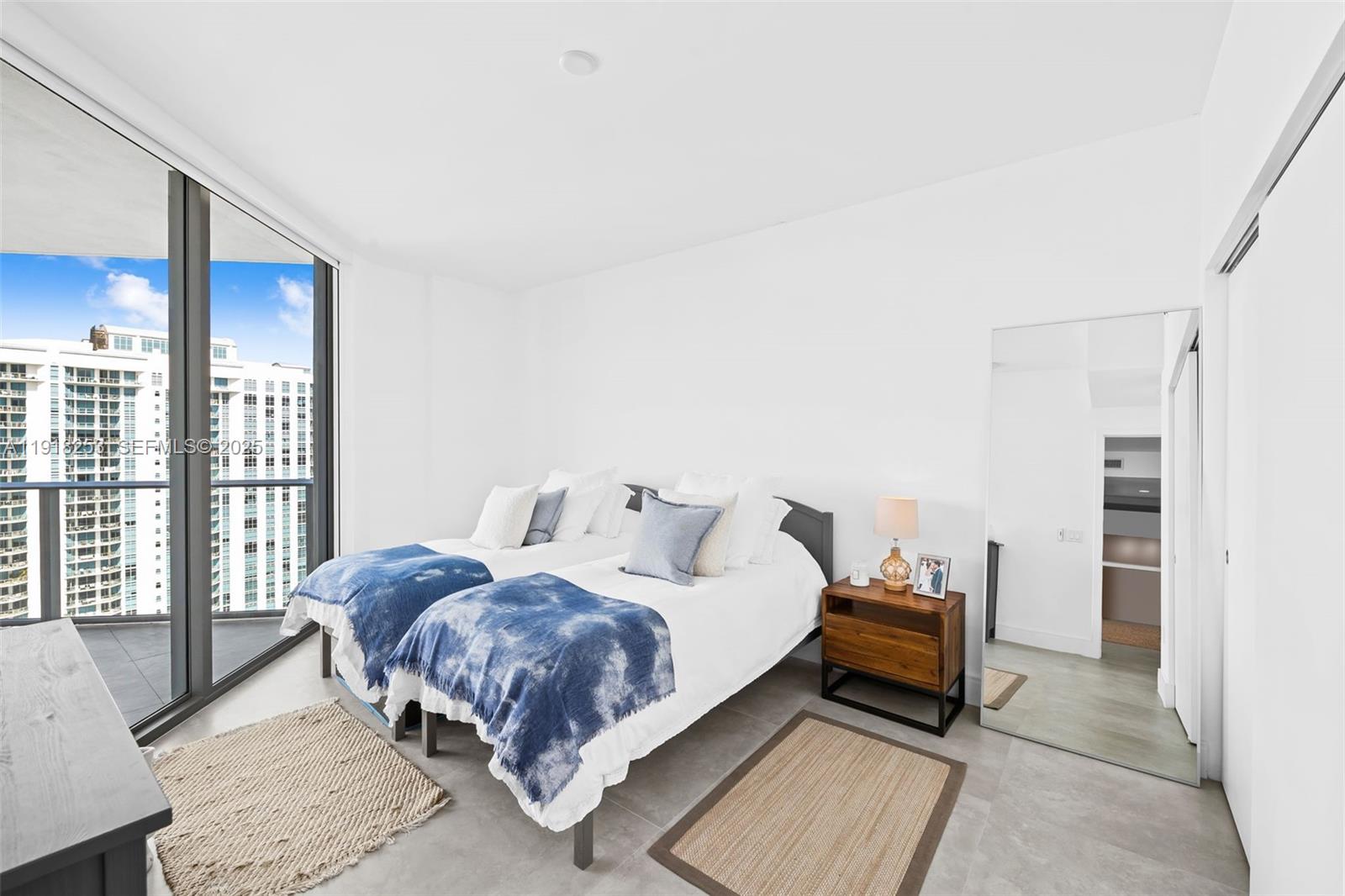 MARINA PALMS RESIDENCES S - Residential