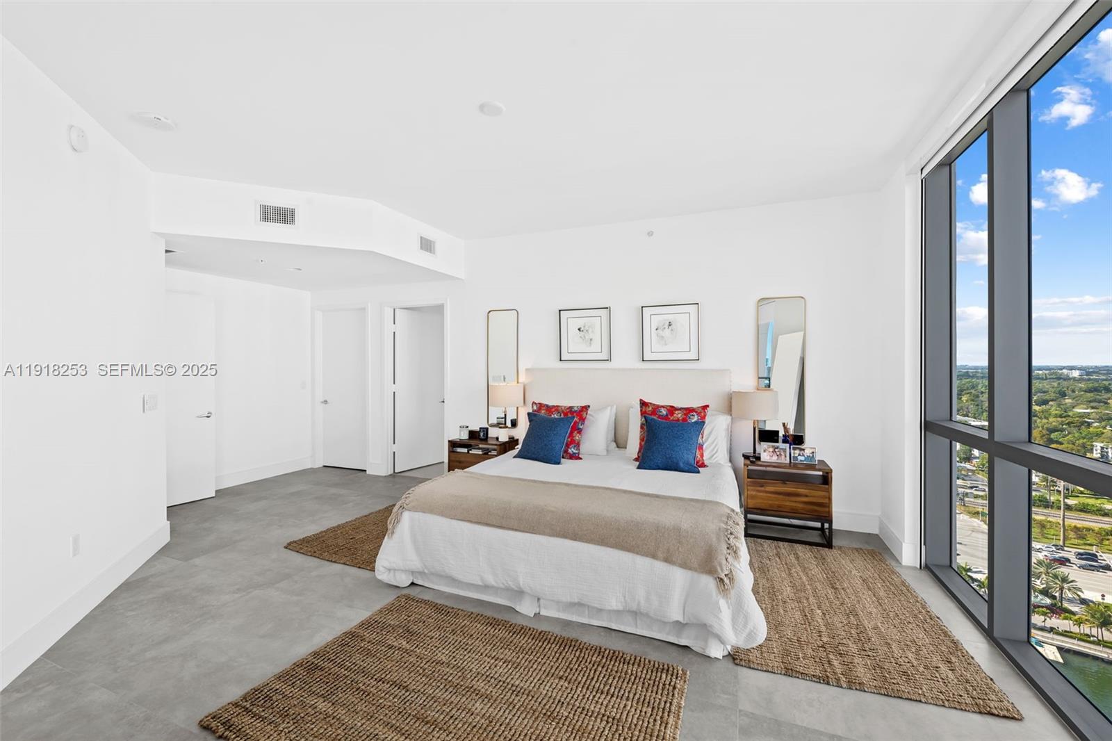 MARINA PALMS RESIDENCES S - Residential