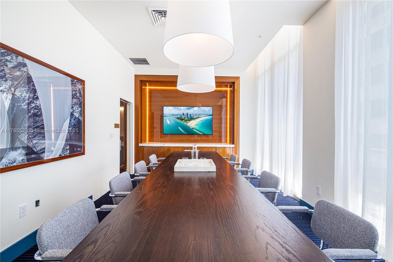 RHODES AMD NEW BISC - Residential