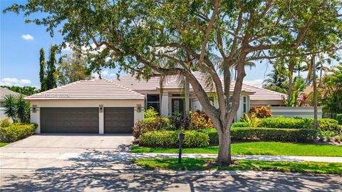 2690 Meadowood Dr Weston FL 33332