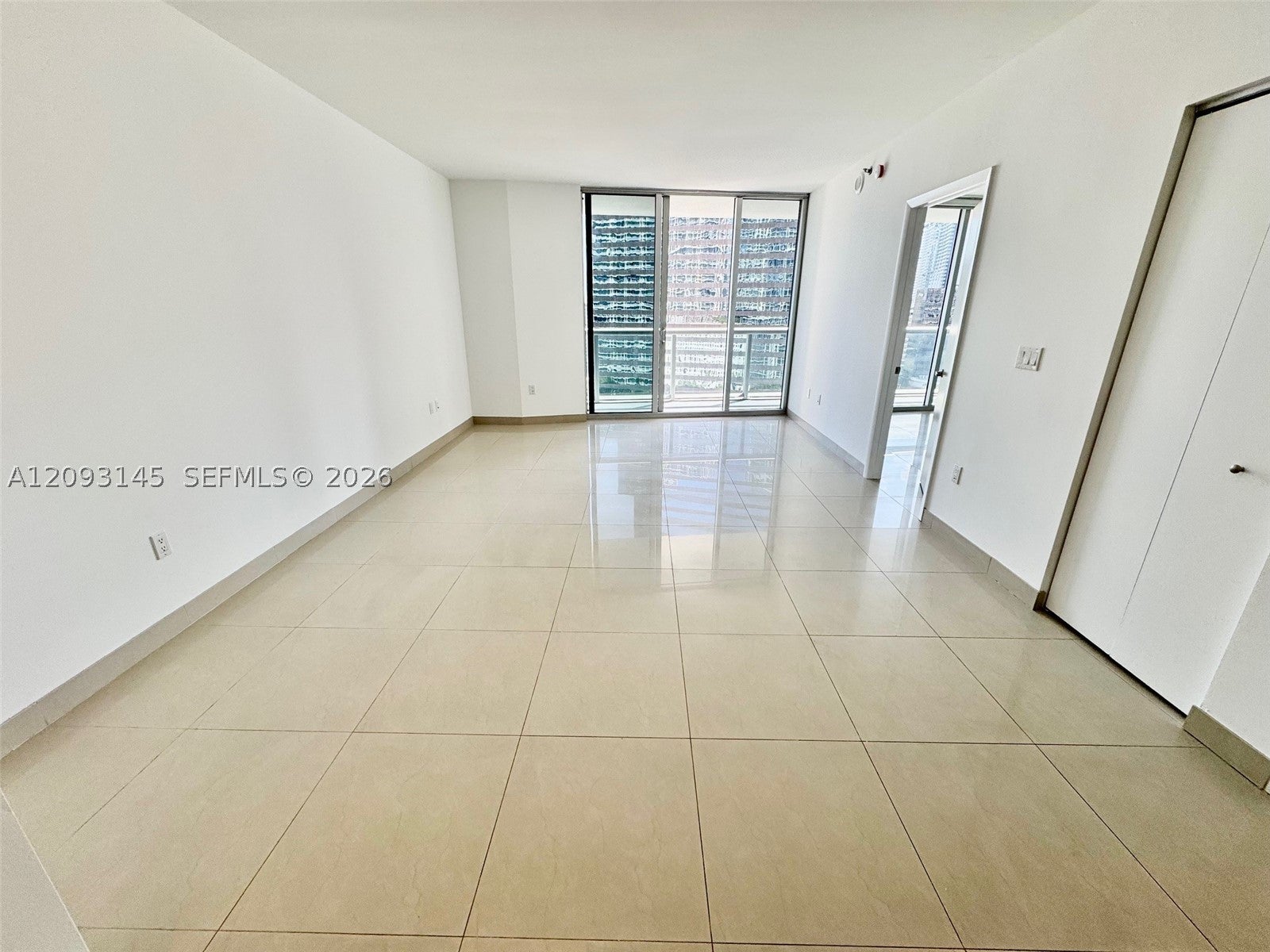 485 Brickell Ave 1809