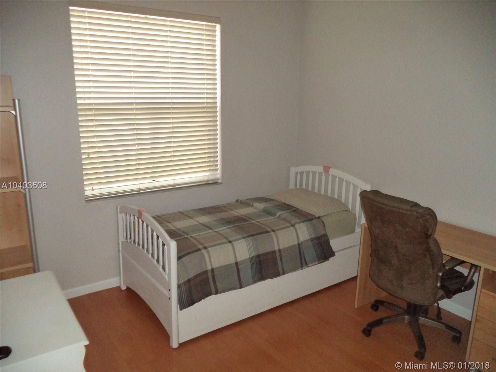 SECTOR 2-PARCELS 12 13 14 - Residential Lease