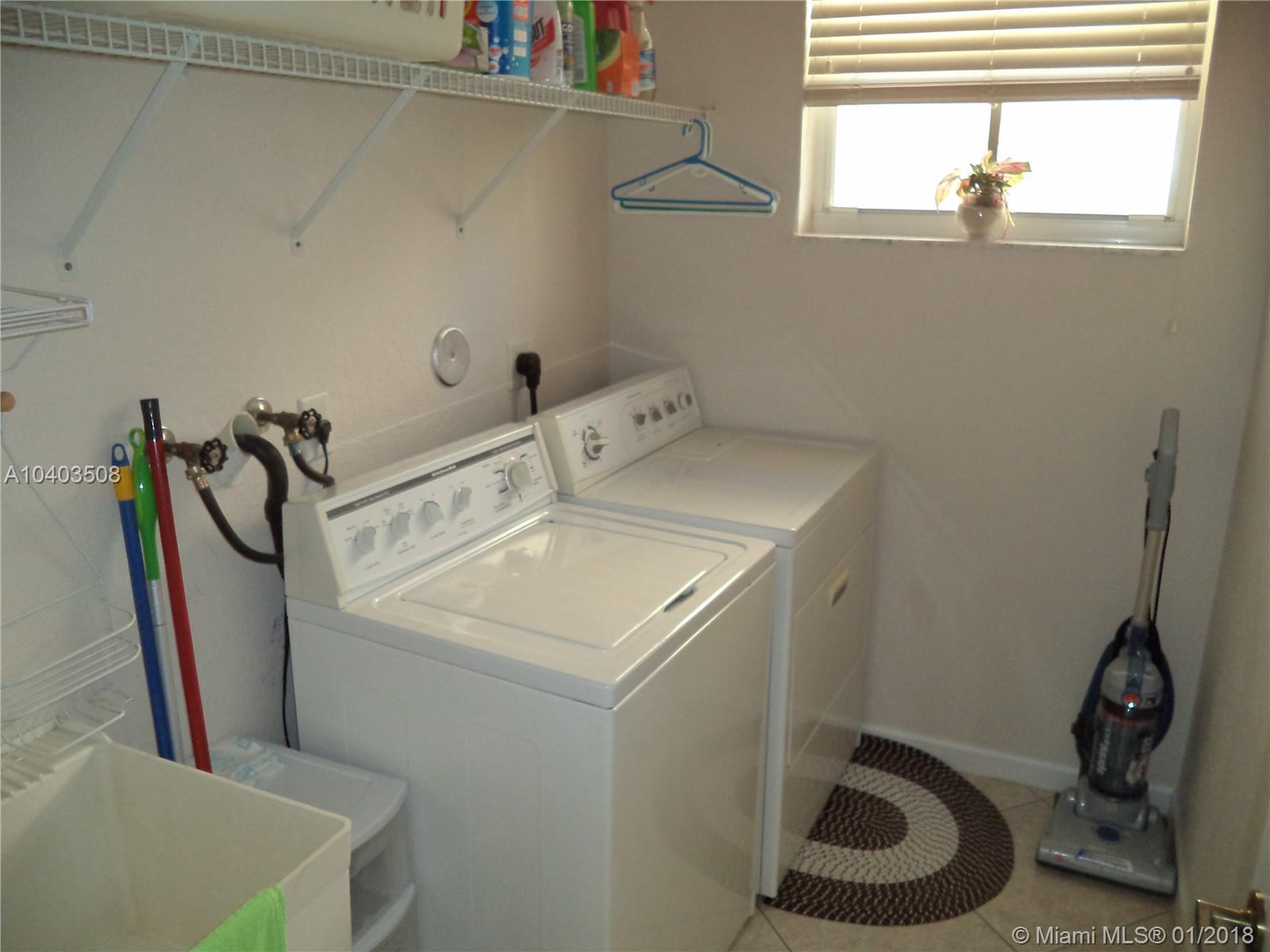 SECTOR 2-PARCELS 12 13 14 - Residential Lease