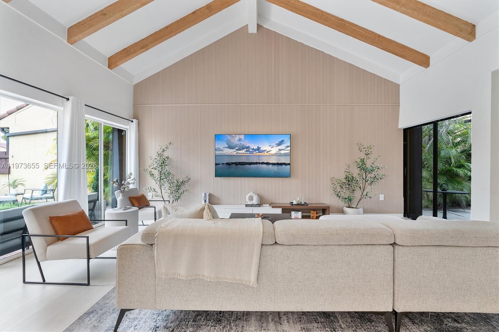 SKY LAKE VILLAS FIRST ADD - Residential