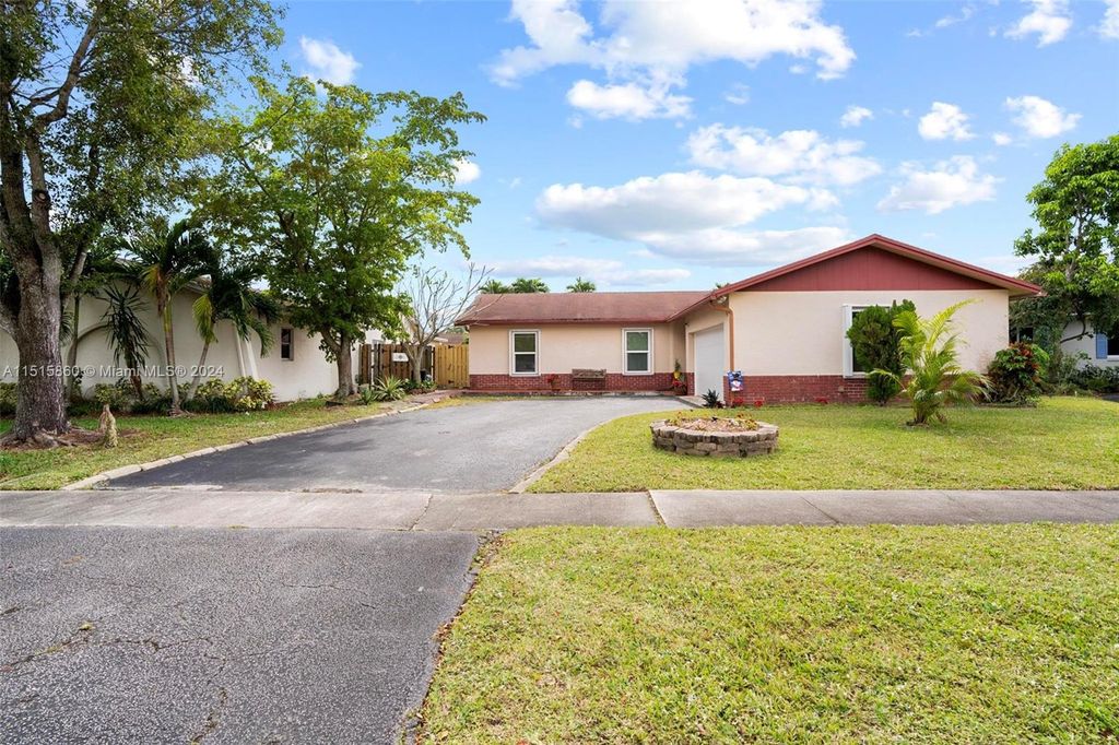 Photo of 10980 NW 28th St, Sunrise, FL 33322 (MLS # A11515860)