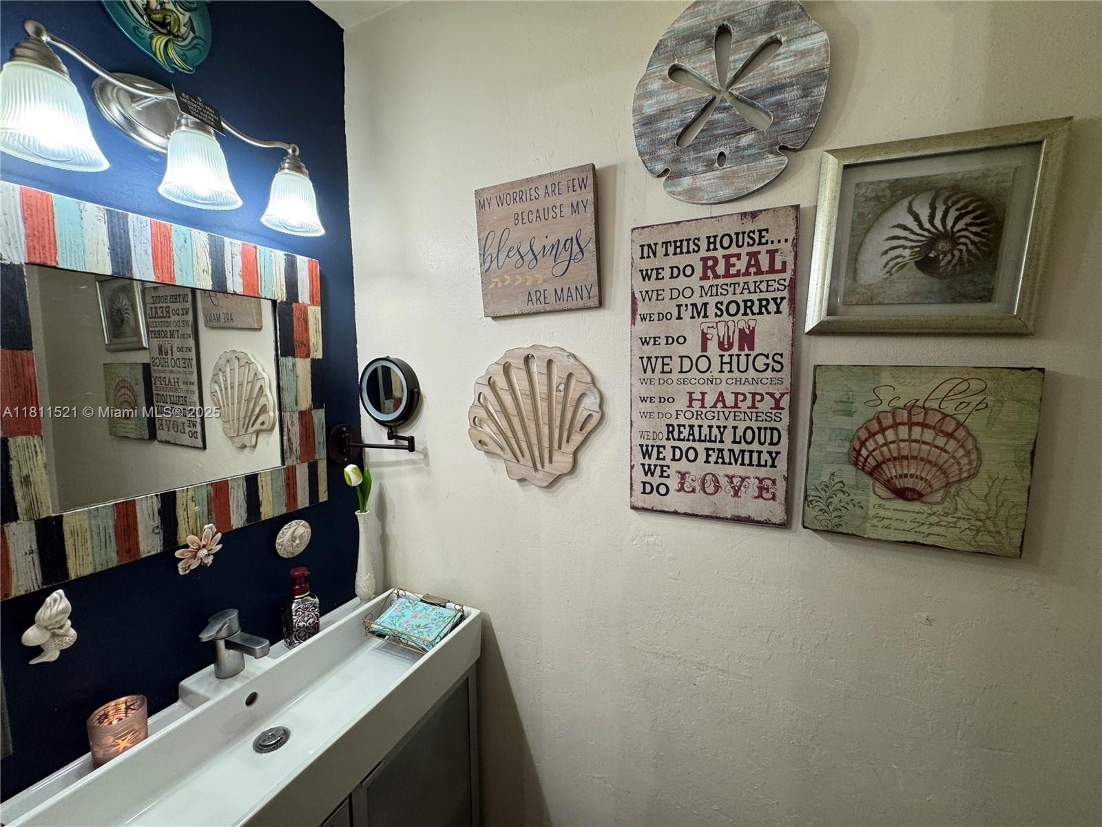 PEMBROKE POINTE SECTION T - Residential