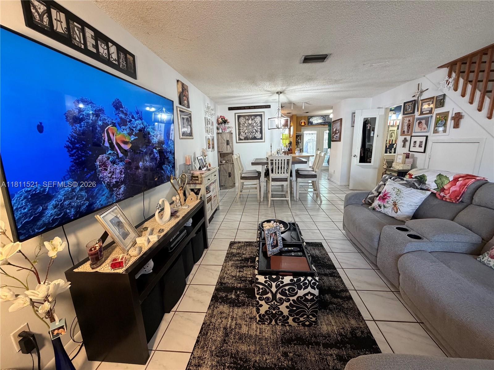 PEMBROKE POINTE SECTION T - Residential