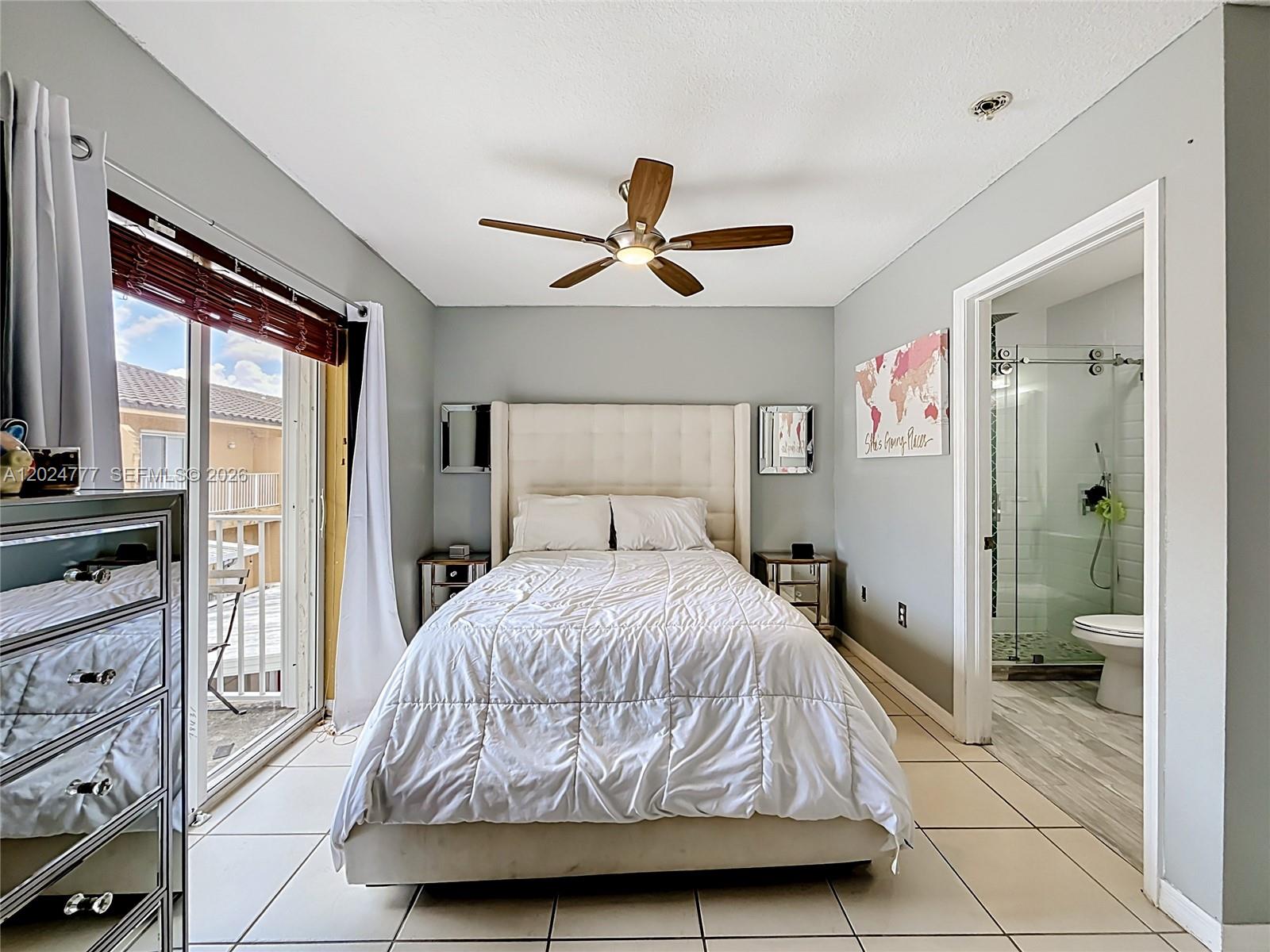 VILLAS CANARIAS II CONDO - Residential