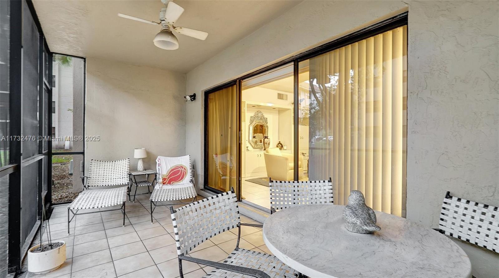 SUMMERTREE VILG CALIF CL - Residential