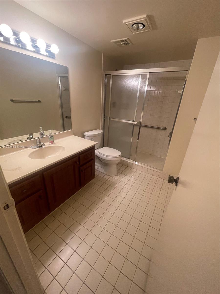 SUMMERTREE VILG CALIF CL - Residential