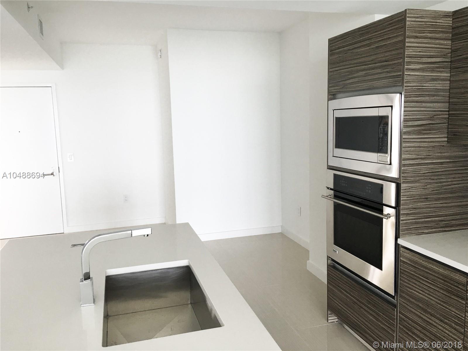 ICON BAY CONDO - Residential Lease