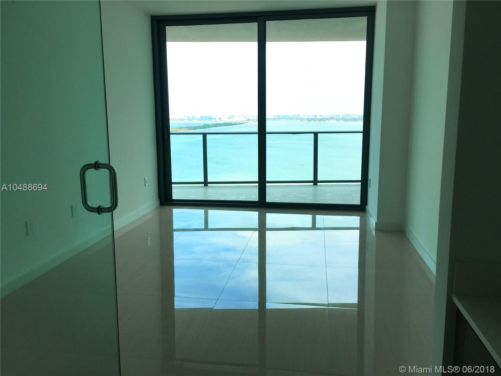 ICON BAY CONDO - Residential Lease