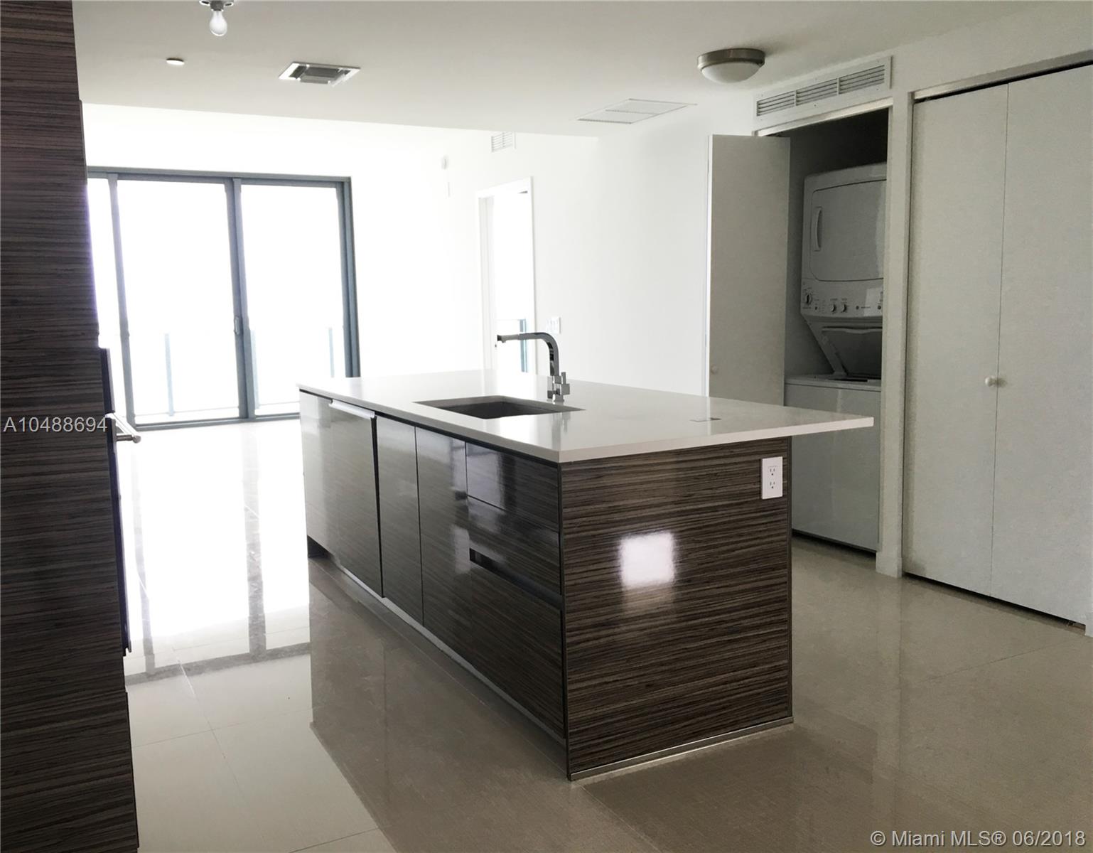 ICON BAY CONDO - Residential Lease