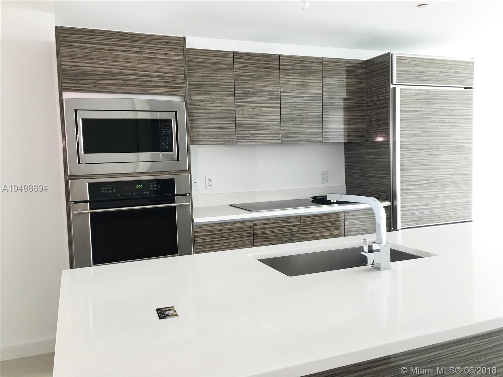 ICON BAY CONDO - Residential Lease