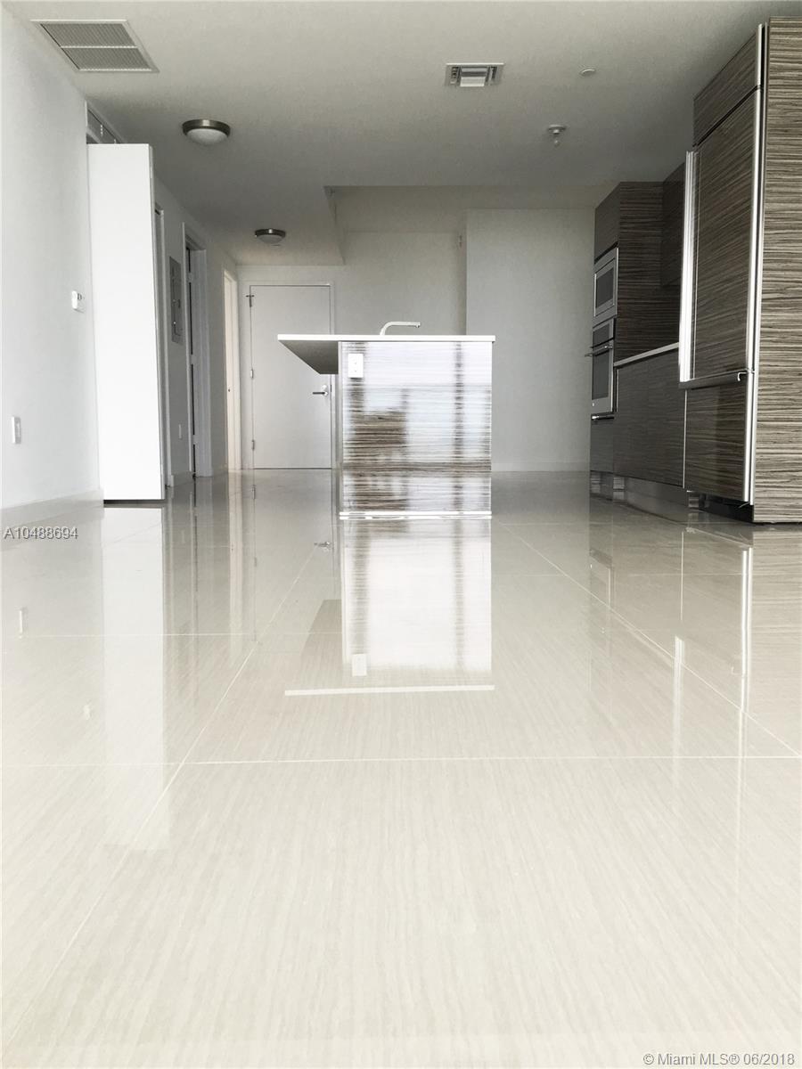 ICON BAY CONDO - Residential Lease