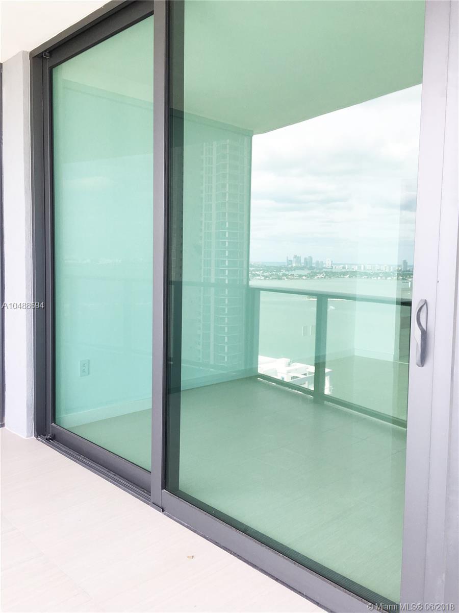 ICON BAY CONDO - Residential Lease