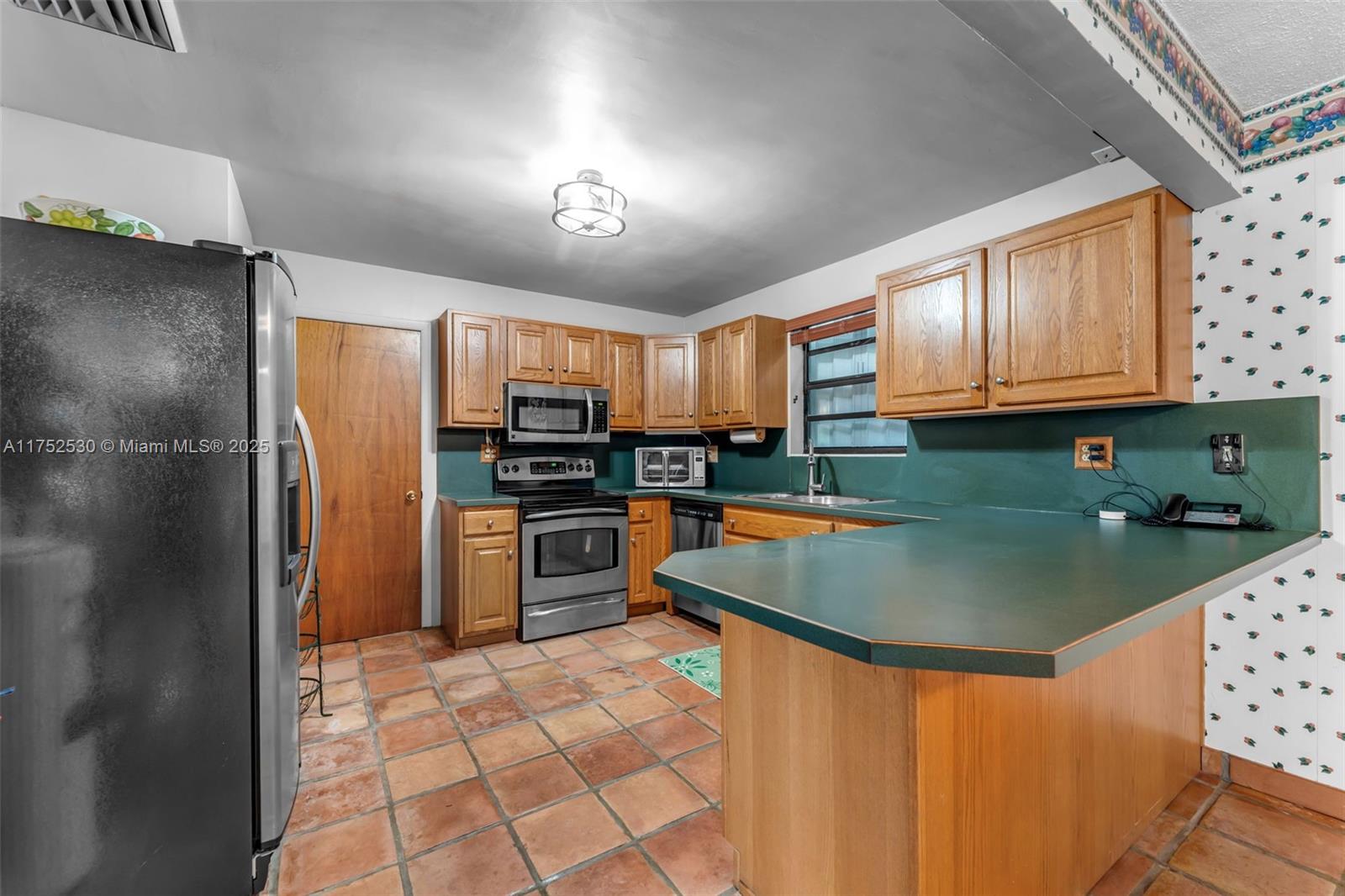 GRIFFING SILVER PALM SUB - Residential