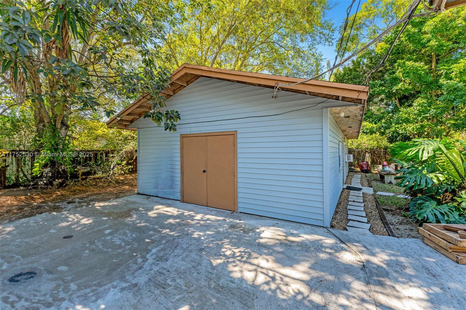 22908 SW 155th Ave