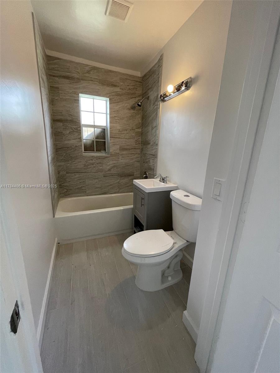 Rental Property at 1137 Ne 111th St 1137, Miami, Broward County, Florida - Bedrooms: 3 
Bathrooms: 2  - $2,500 MO.