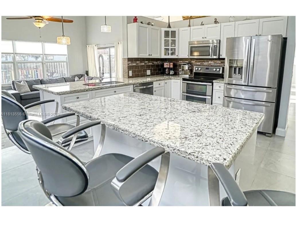 CYPRESS GLEN - Residential