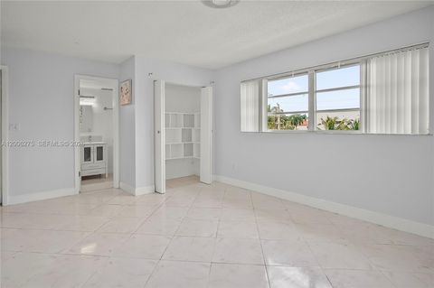 Tiny photo for 3522 NE 171st St #308, North Miami Beach, FL 33160 (MLS # A12006275)
