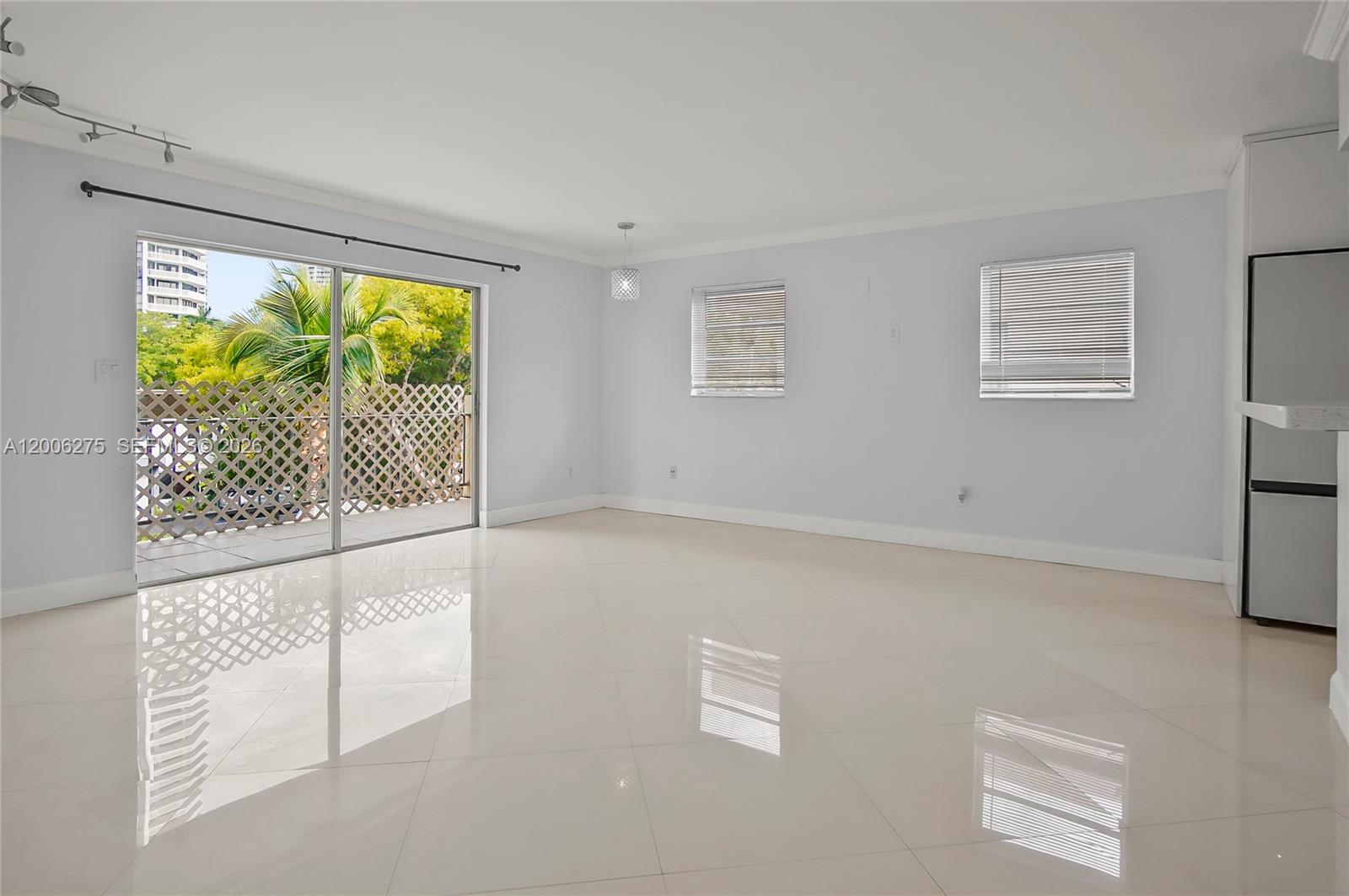 RIVIERA ISLES CONDO - Residential