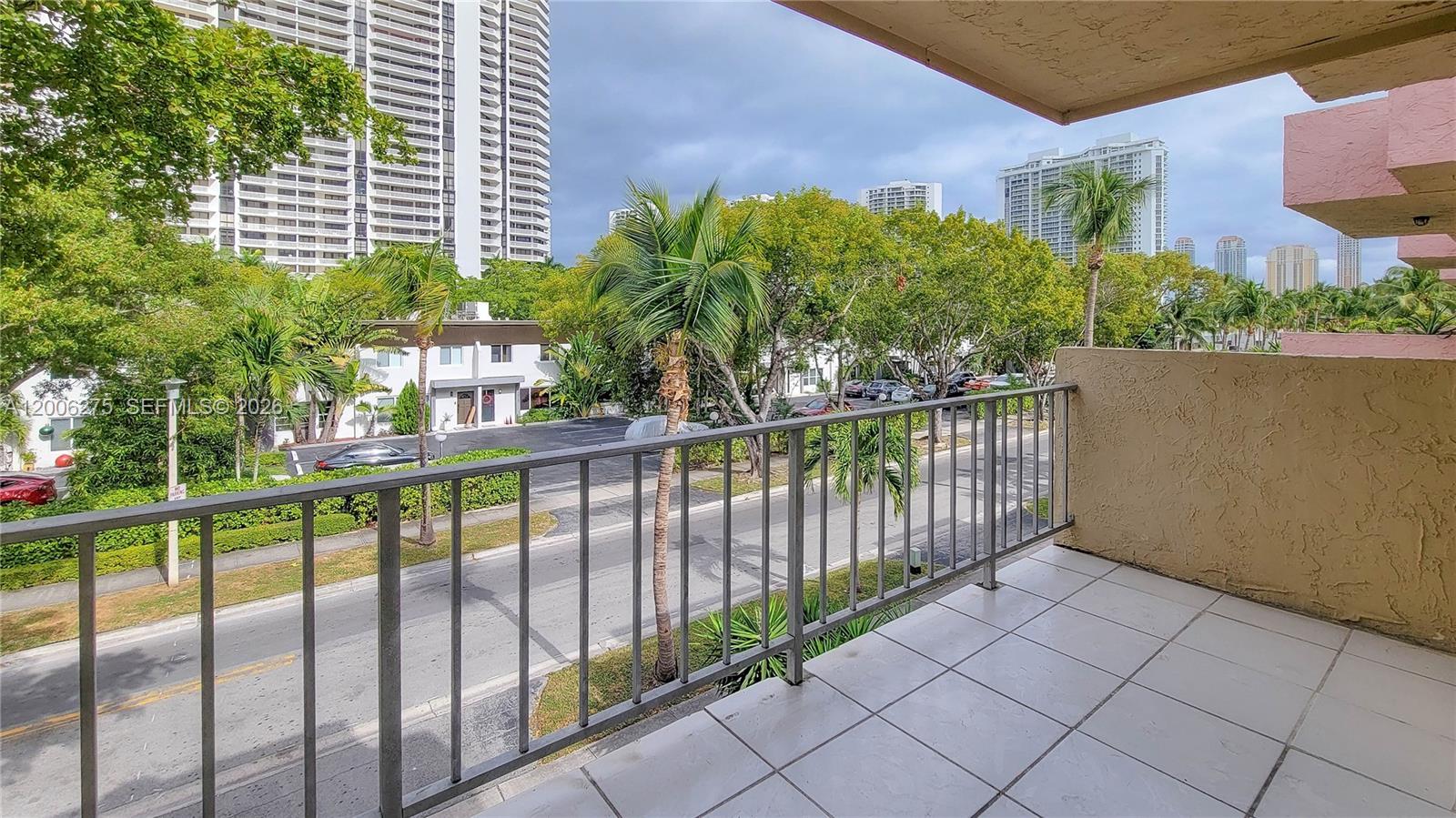 RIVIERA ISLES CONDO - Residential