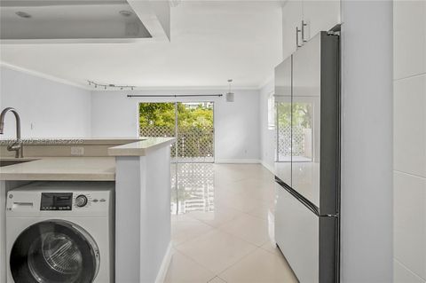 Tiny photo for 3522 NE 171st St #308, North Miami Beach, FL 33160 (MLS # A12006275)