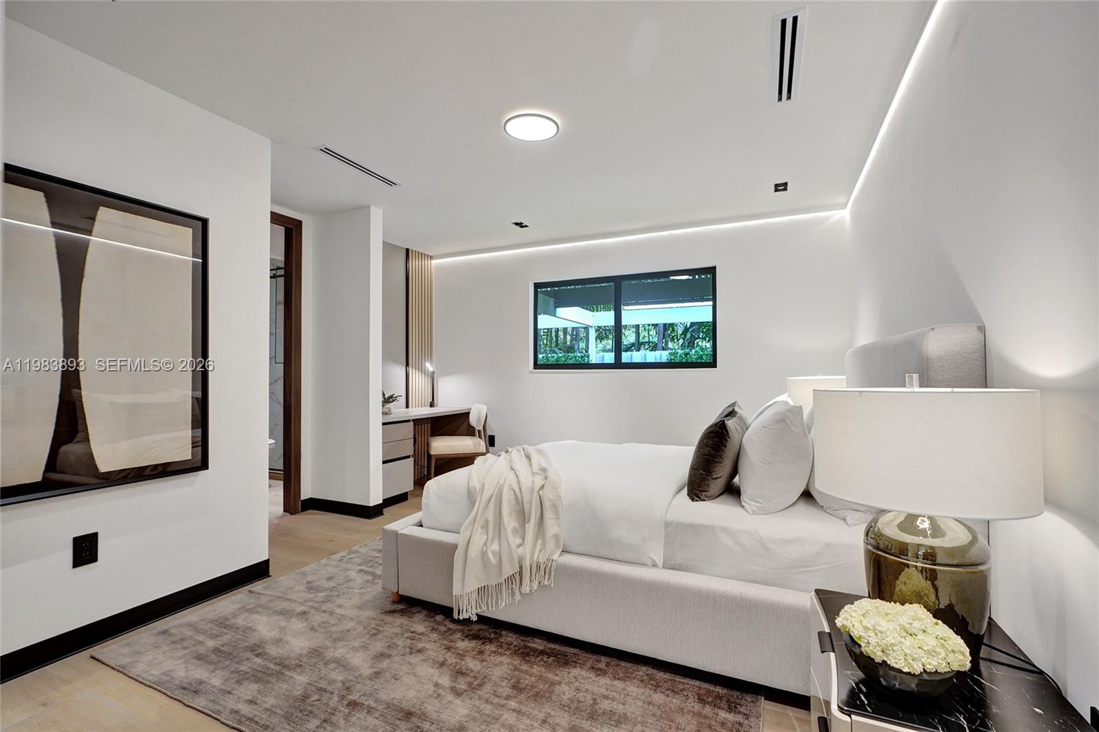 HIGHLAND OAKS - Residential