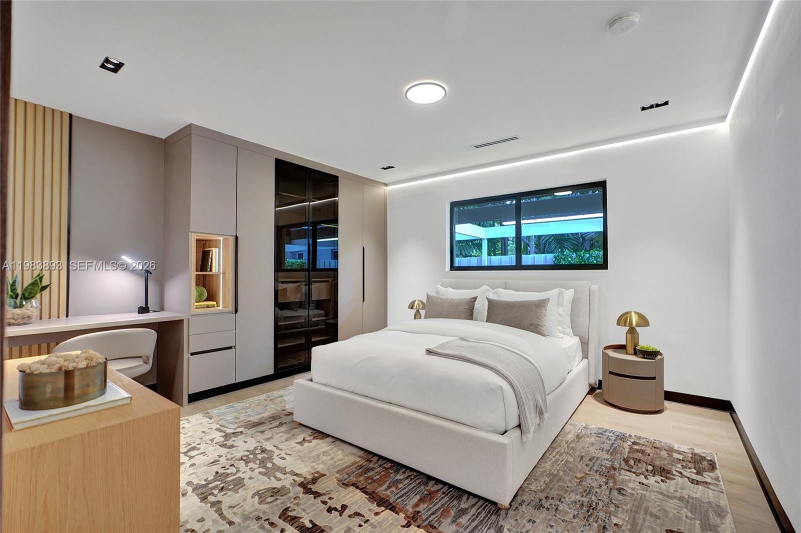 HIGHLAND OAKS - Residential