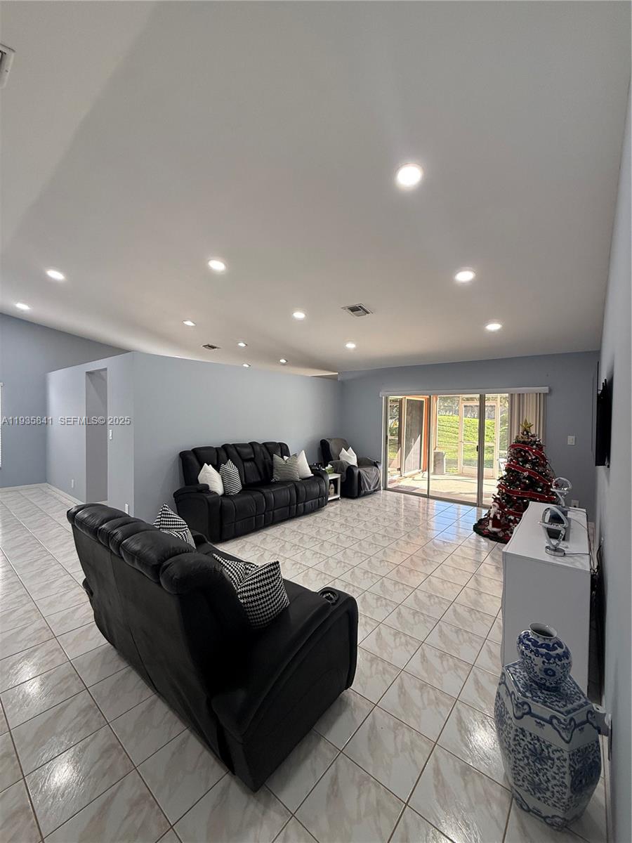 WELLEBY NW QUADRANT - Residential