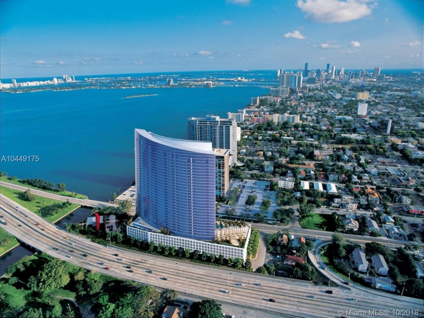 BLUE CONDO - Residential