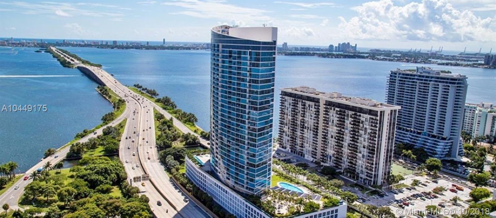 BLUE CONDO - Residential