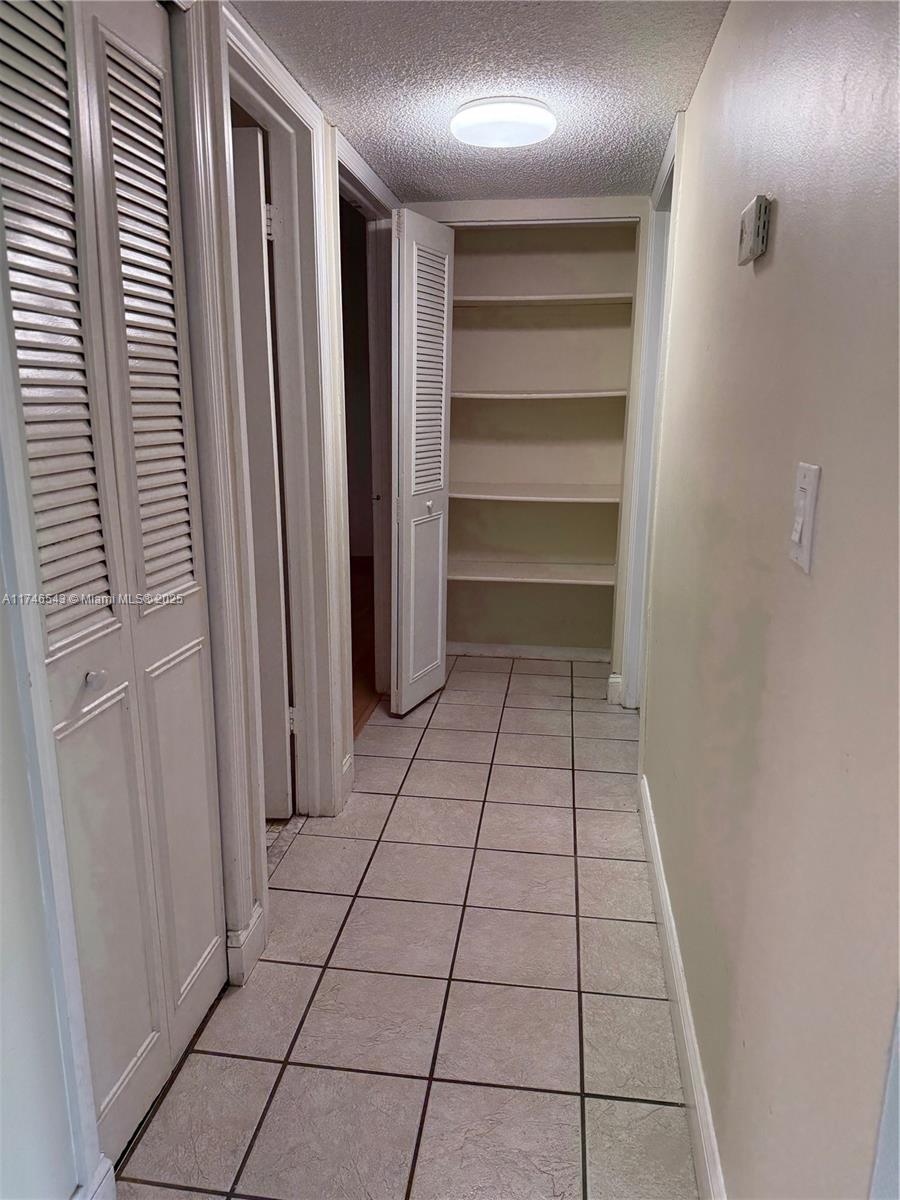THE HORIZONS CONDO #5 - Residential