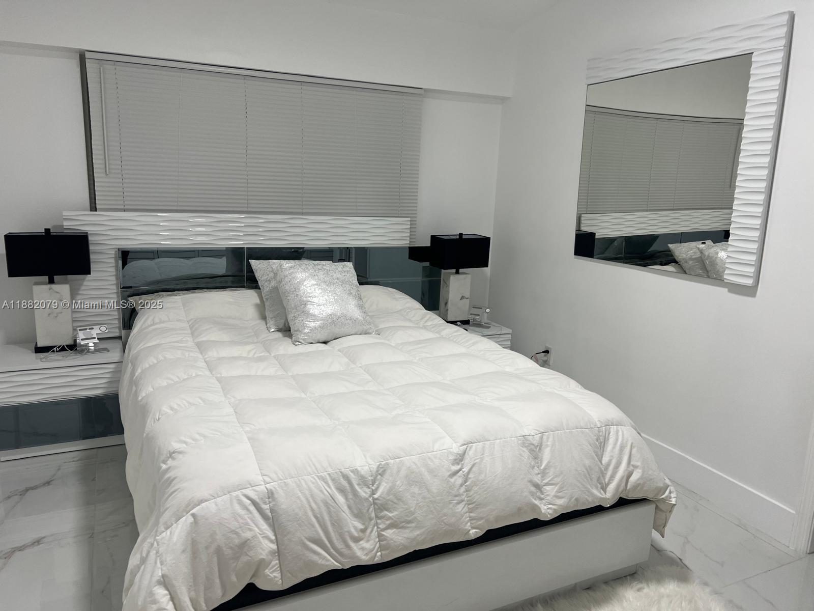 SIERRA MIRADA - Residential