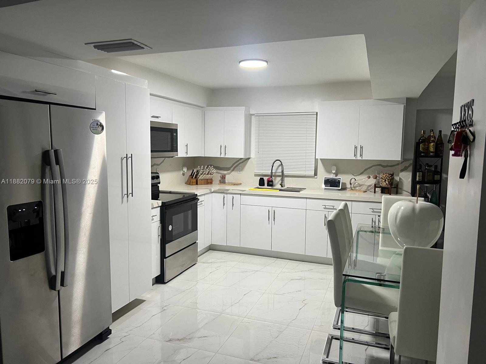 SIERRA MIRADA - Residential