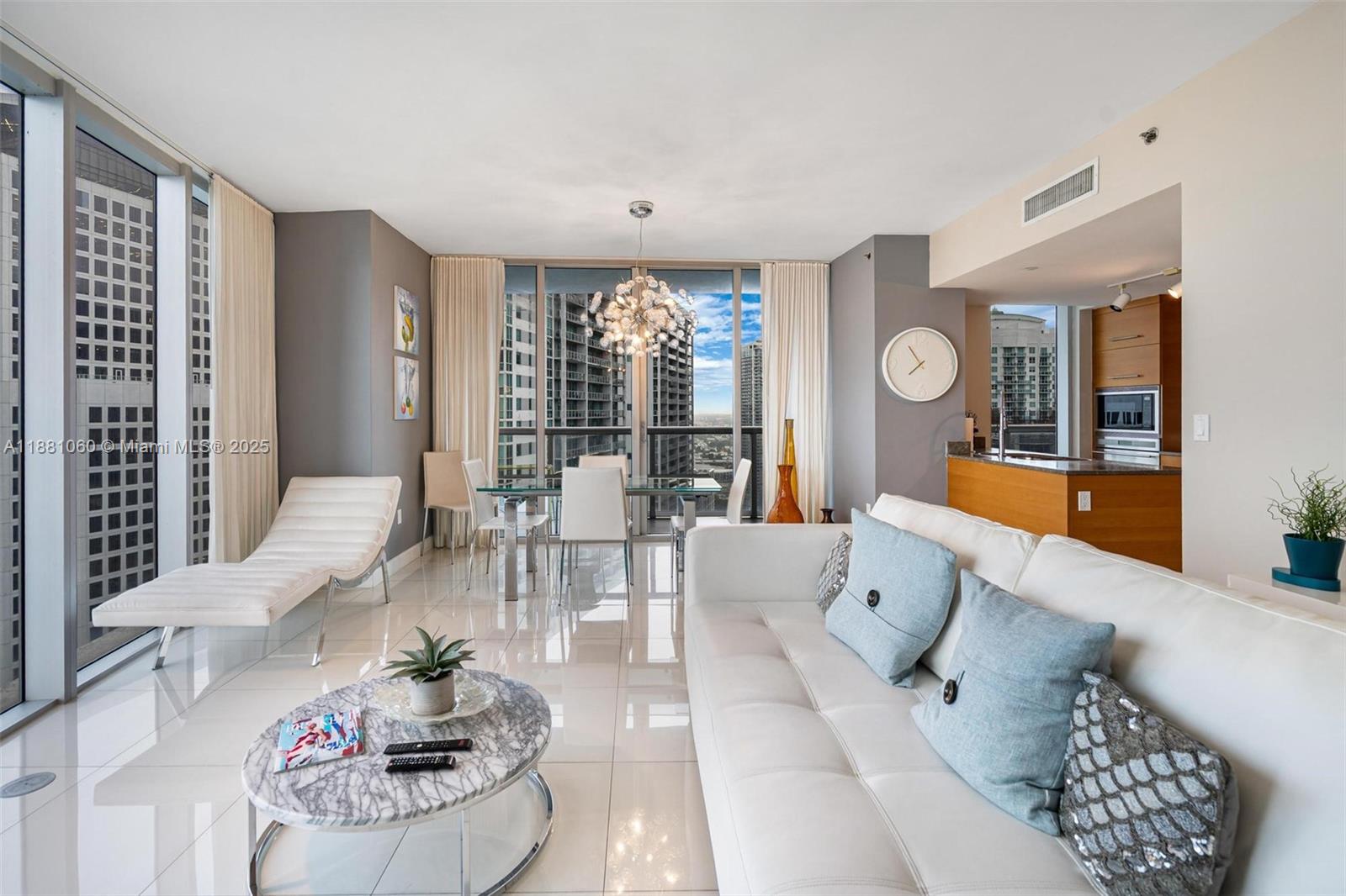 ICON BRICKELL CONDO NO 3 - Residential