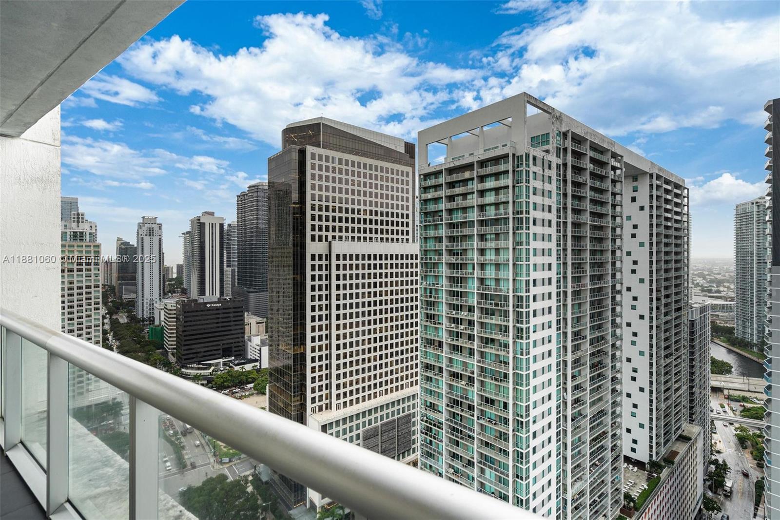 ICON BRICKELL CONDO NO 3 - Residential