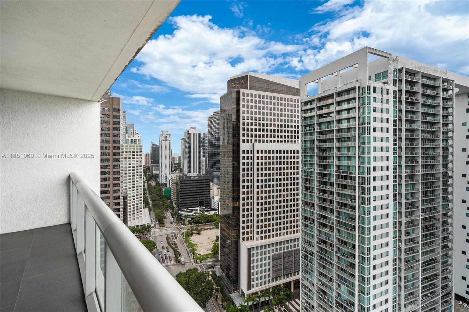 ICON BRICKELL CONDO NO 3 - Residential