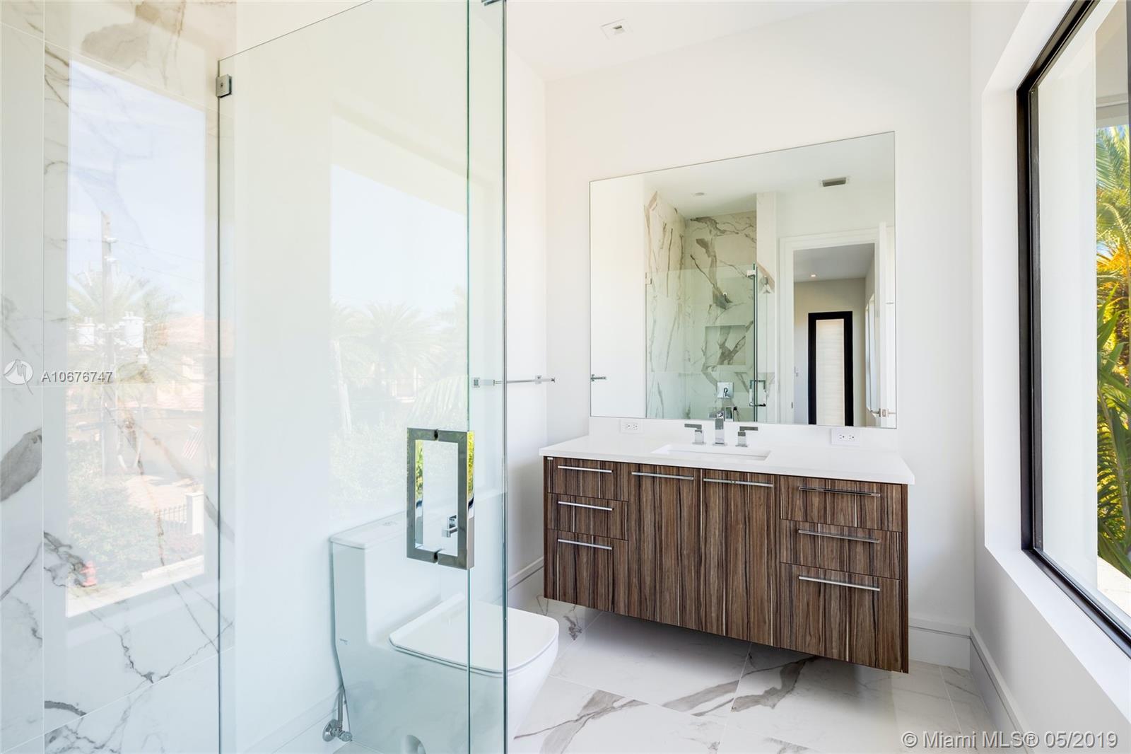 STILWELL ISLES - Residential