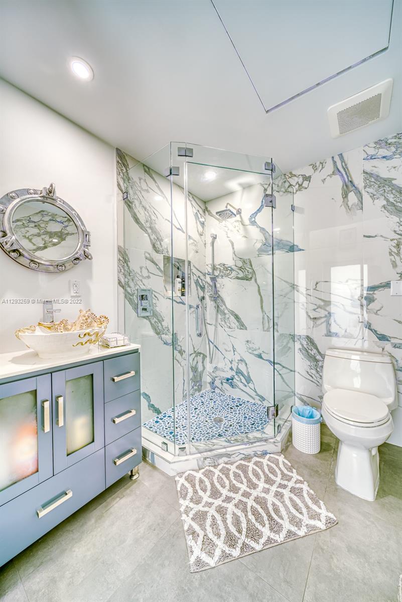 KEY LARGO OCEAN SHORES AD - Residential