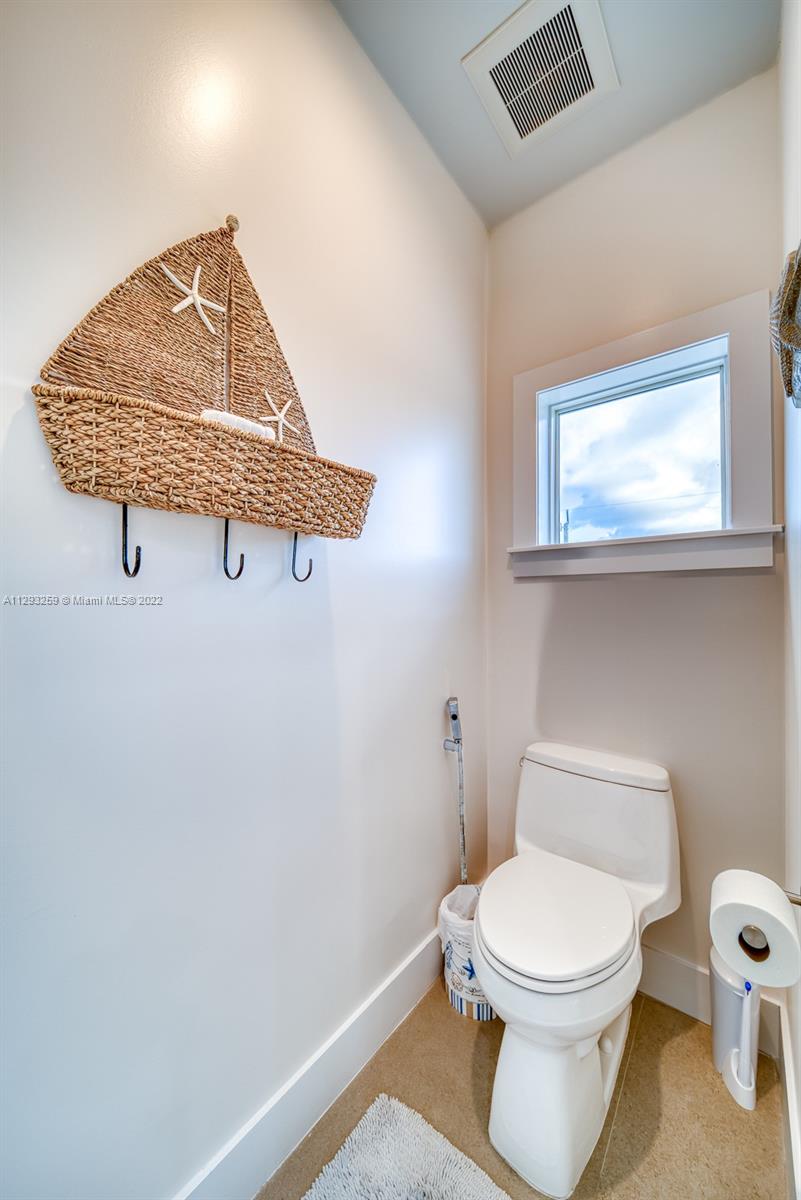 KEY LARGO OCEAN SHORES AD - Residential