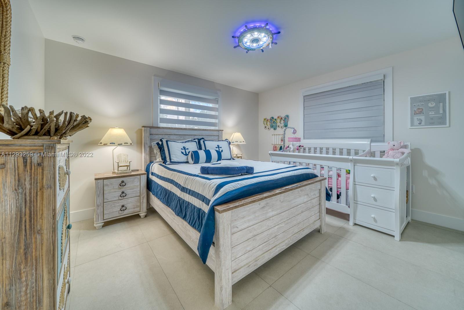 KEY LARGO OCEAN SHORES AD - Residential