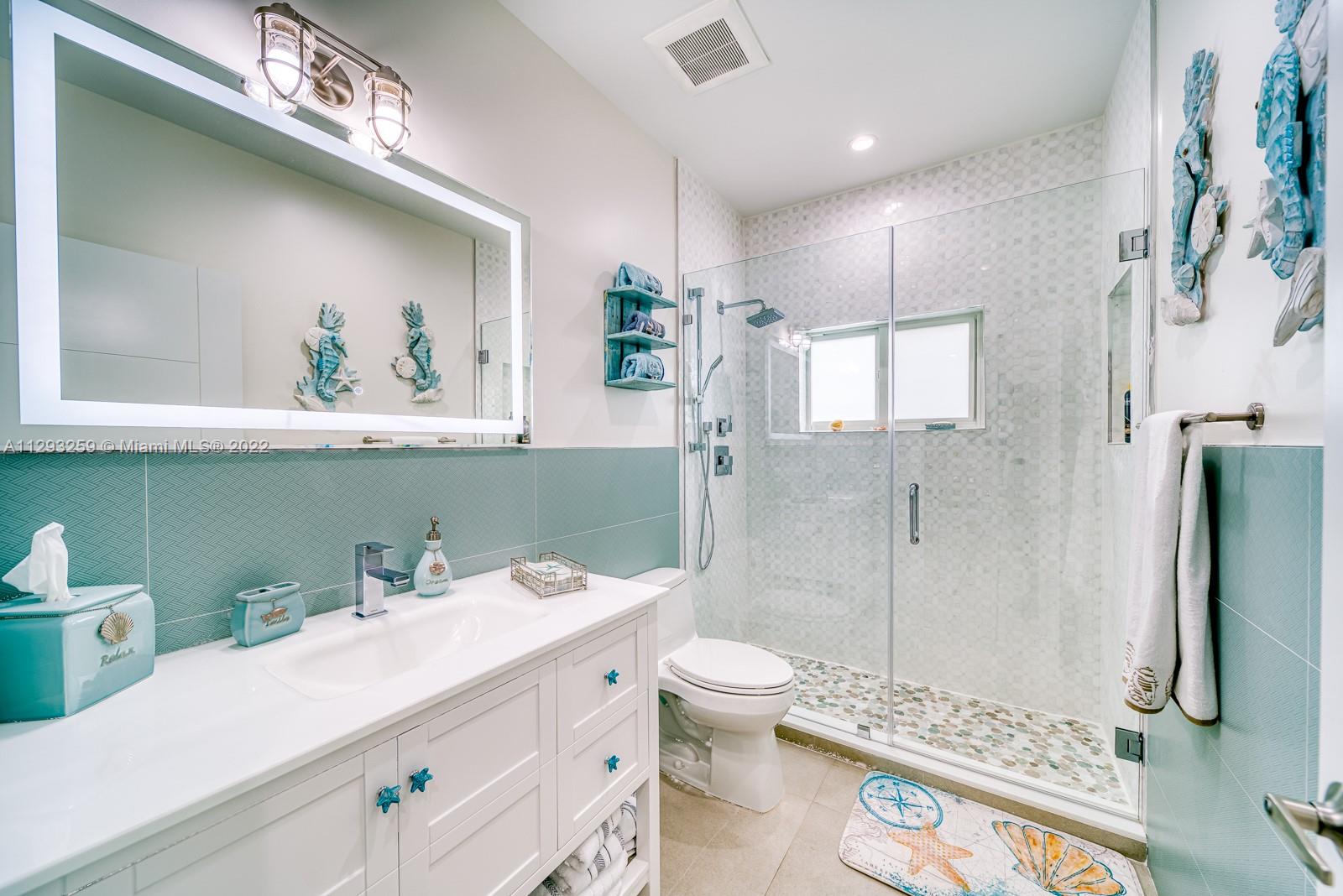 KEY LARGO OCEAN SHORES AD - Residential