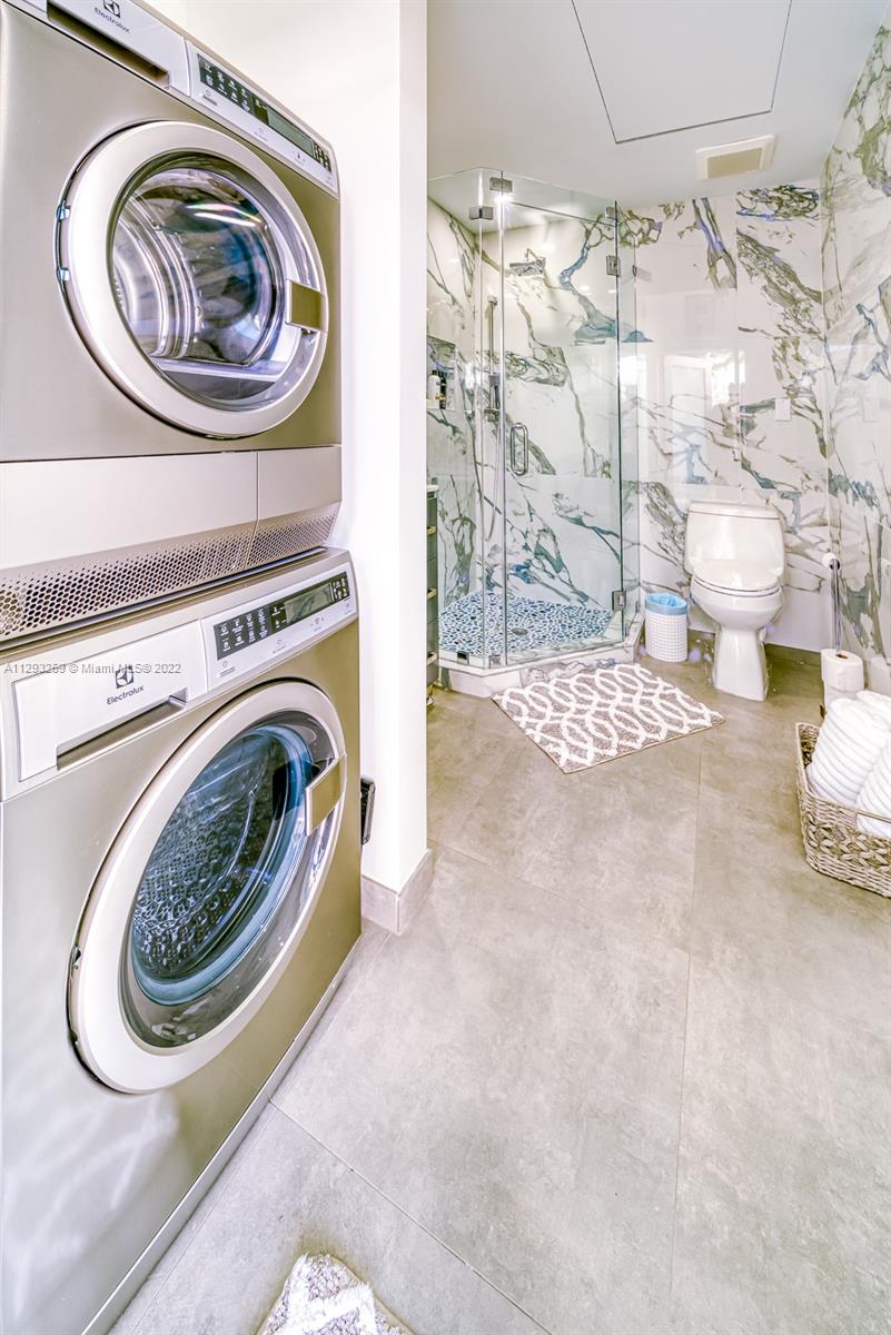 KEY LARGO OCEAN SHORES AD - Residential