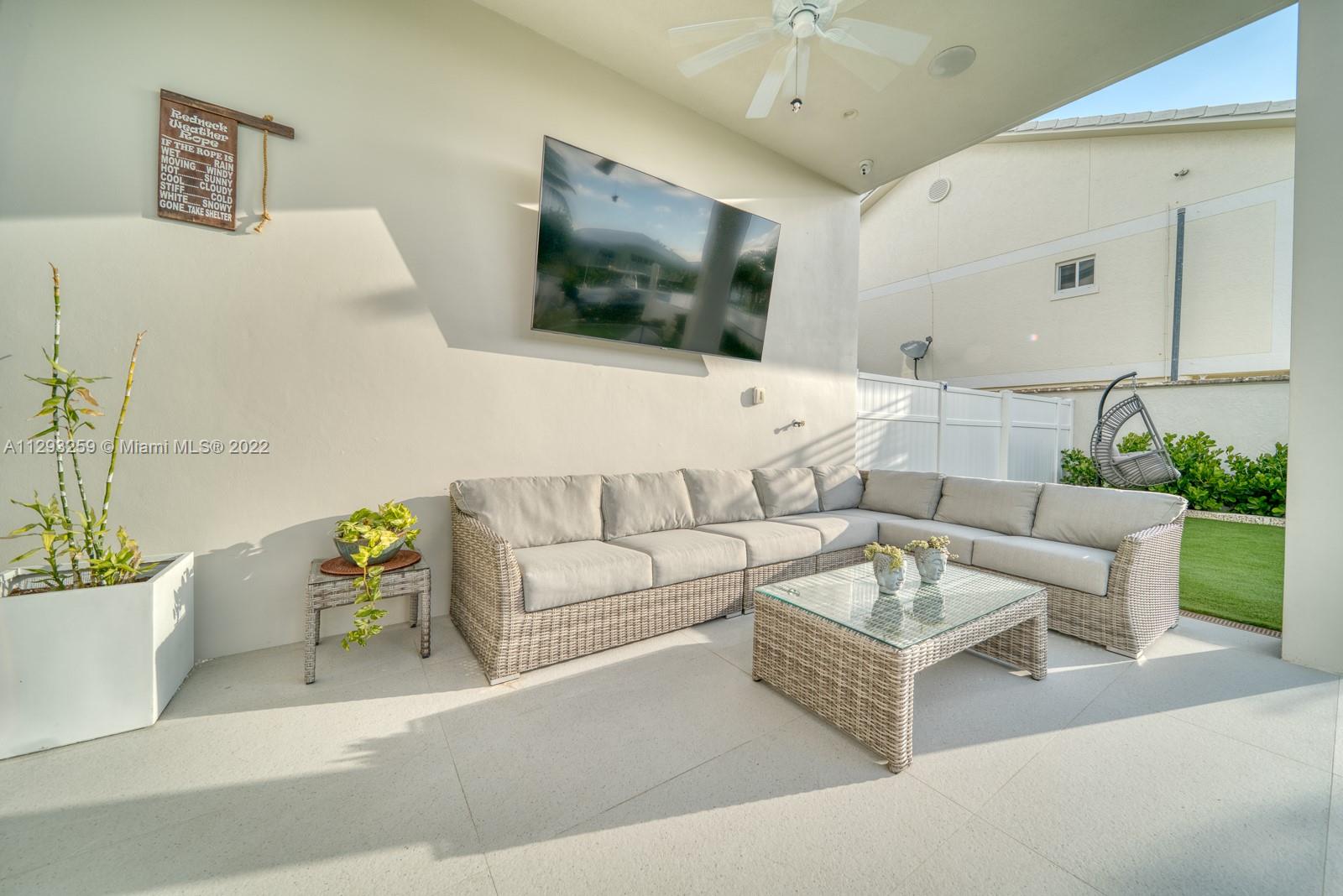 KEY LARGO OCEAN SHORES AD - Residential